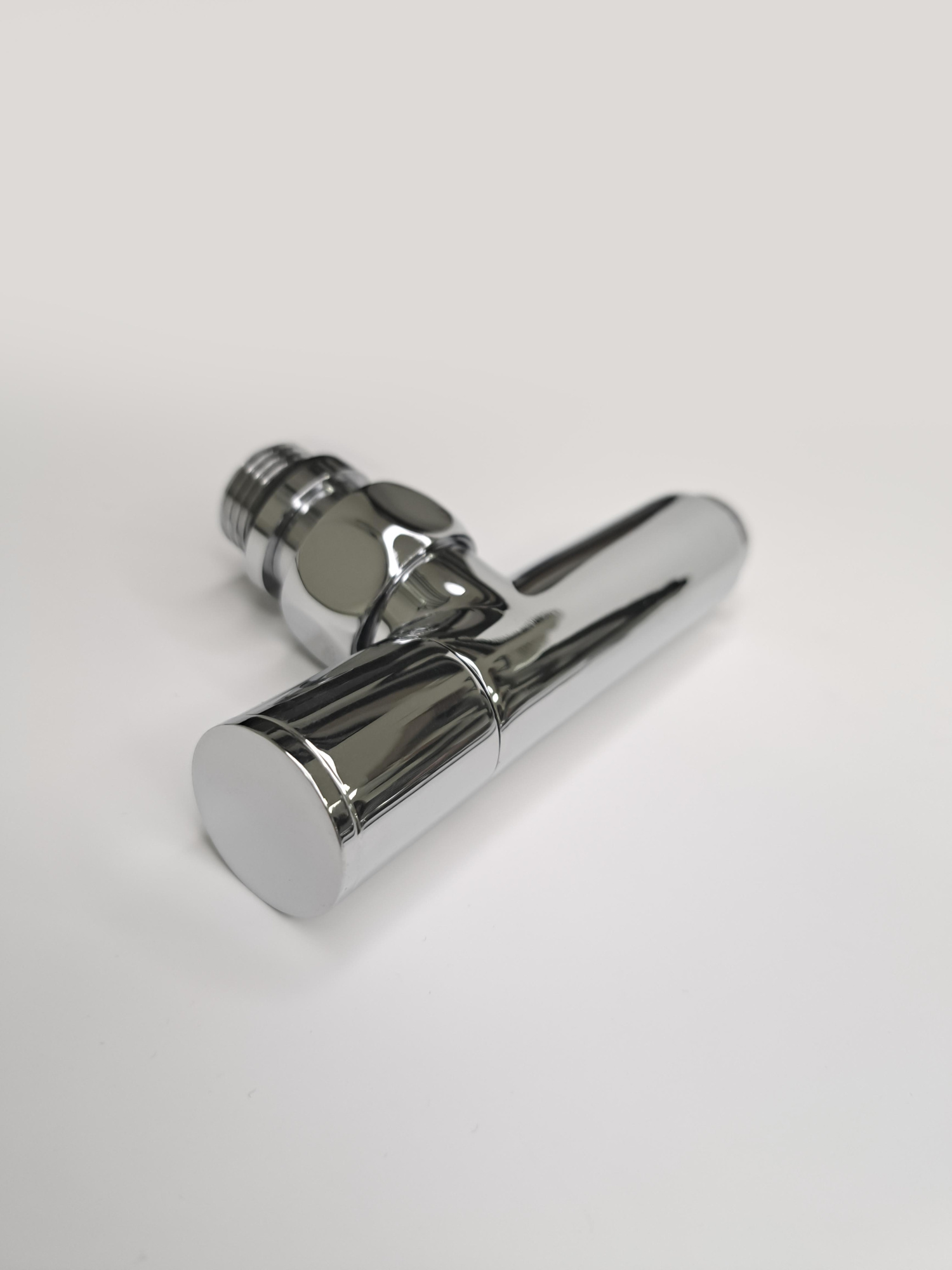 Изображение Вентиль круглый, угловой 1/2"х1/2" штуцер/штуцер, хром (пара)